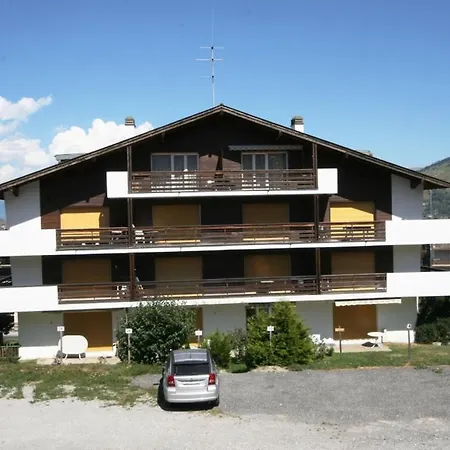 Apartment 3 Pieces Cisalpina *